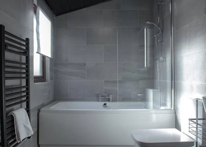 Willa Clover 20 - Yellowtop Country Park - Hot Tub - Yorkshire Selby